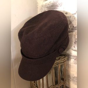 WOOL CAP MILITARY STYLE